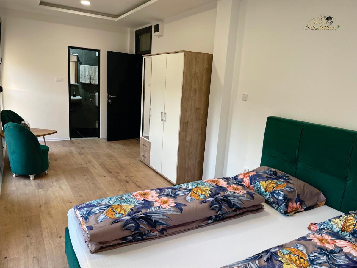 Motel Platani Kotor Varos Eksteriør bilde