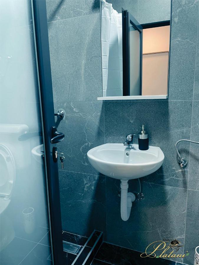 Motel Platani Kotor Varos Eksteriør bilde