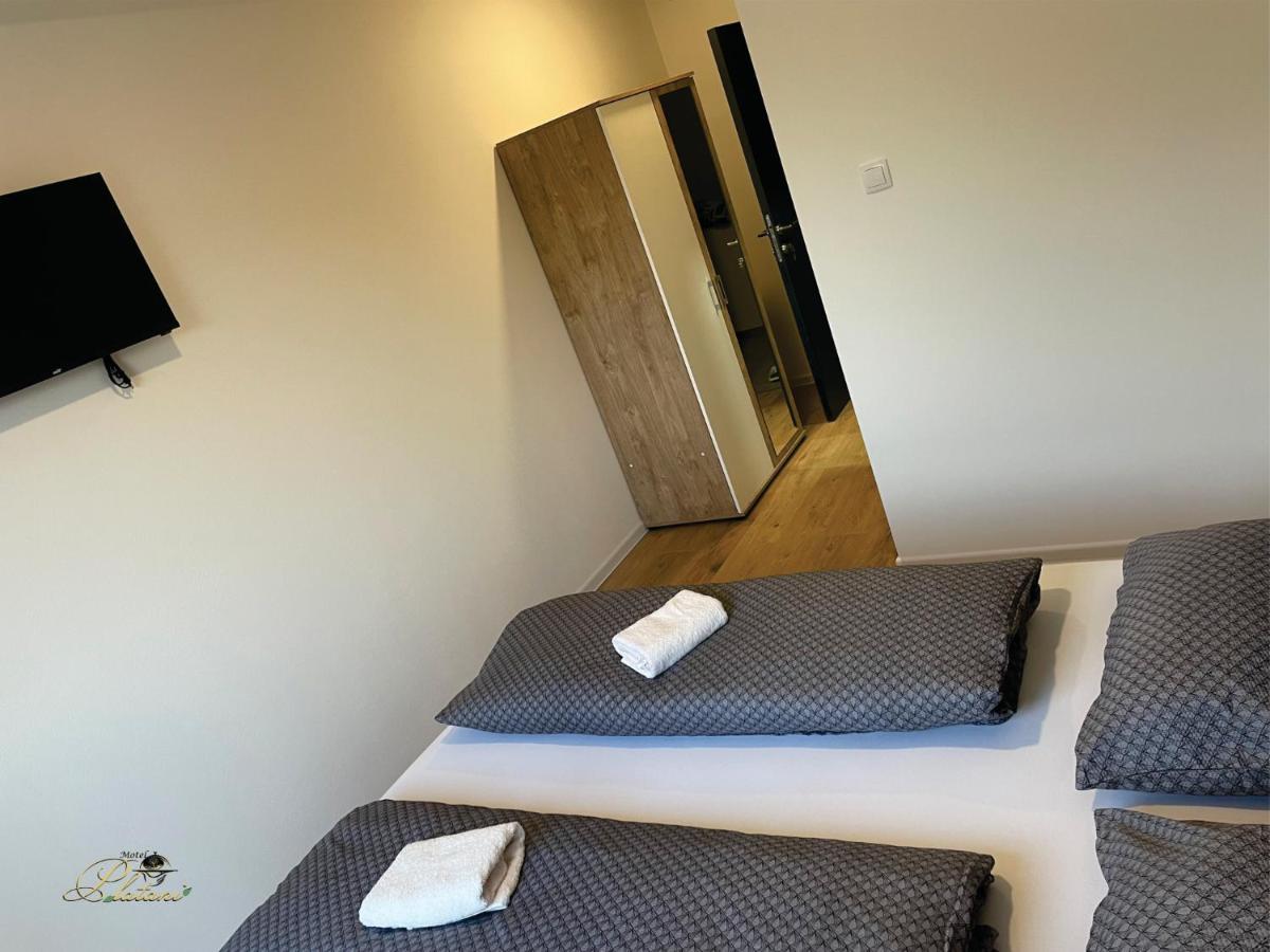 Motel Platani Kotor Varos Eksteriør bilde