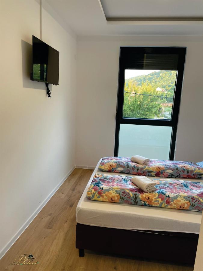 Motel Platani Kotor Varos Eksteriør bilde