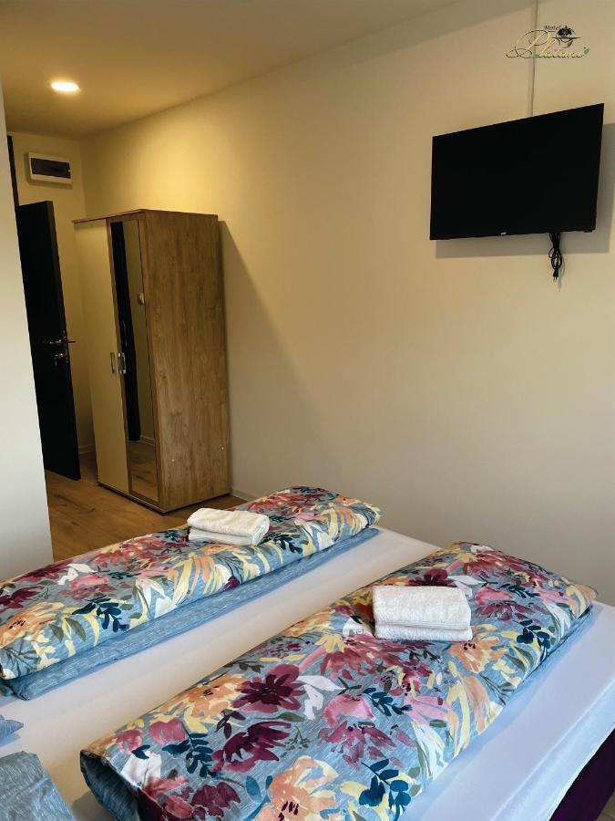 Motel Platani Kotor Varos Eksteriør bilde